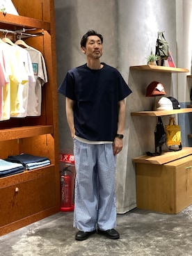 「GEVACO（ゲバコ）の【GEVACO/ゲバコ】ベーシックOE天竺ポケット刺繍Tシャツ（Tシャツ/カットソー、ブルー系）」を使った、yonmaru2さん（メンズ・175cm）の春コーディネート