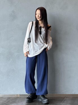 「ADAM ET ROPE'（アダムエロペ）の【TAD FAB（タッド ファブ）】BOX MINI（ショルダーバッグ、ブラック系）」を使った、abe sakiさん（レディース・157cm）の春コーディネート