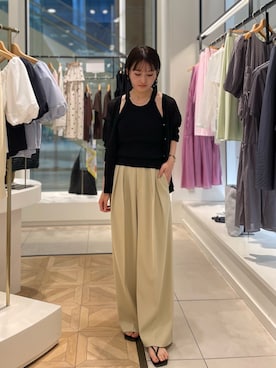 「NOLLEY’S Sophi（ノーリーズソフィ）の《アンサンブル対応》《手洗い可能》イタリー糸ホルターネックタンクトップ（タンクトップ）」を使った、fhanaさん（レディース・153cm）の春コーディネート