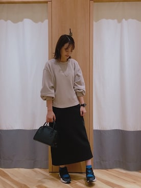 「Samansa Mos2 blue」｜「アイテム（スウェット）」を使った、ひらさわさん（レディース・165cm）の秋コーディネート