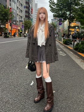 「アイテム（チェスターコート）」を使った、Ada.さん（レディース・165cm）の秋コーディネート