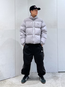 「XLARGE（エクストララージ）のアイテム（ダウンジャケット/コート）」を使った、りょうへいさん（メンズ・180cm）の秋コーディネート