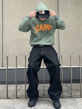 「XLARGE（エクストララージ）のアイテム（帽子）」を使った、りょうへいさん（メンズ・180cm）の春コーディネート