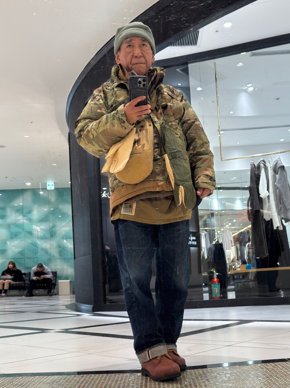 「1980’s NOS Mason MocToe Hunting Bootsのアイテム（ブーツ、ブラウン系）」を使った、ochikoutaroさん（メンズ・162cm）の冬コーディネートの1枚目の写真