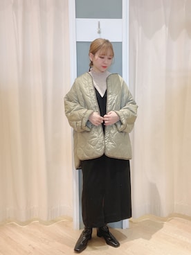 「Samansa Mos2 blue」｜「アイテム（ジャンパースカート）」を使った、𝙼 𝙸 𝚈 𝚄さん（レディース・158cm）の秋コーディネート