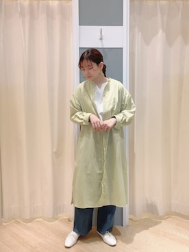 「Samansa Mos2 blue（サマンサモスモスブルー）のアイテム（シャツワンピース）」を使った、𝙼 𝙸 𝚈 𝚄さん（レディース・158cm）の春コーディネート