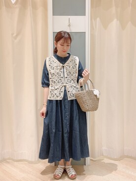 「Samansa Mos2（サマンサ モスモス）のモチーフレースベスト（ベスト）」を使った、𝙼 𝙸 𝚈 𝚄さん（レディース・158cm）の夏コーディネート