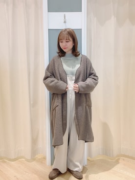 「Samansa Mos2 blue（サマンサモスモスブルー）のアイテム（ノーカラーコート）」を使った、𝙼 𝙸 𝚈 𝚄さん（レディース・158cm）の冬コーディネート