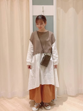 「レイヤード風」｜「アイテム（その他）」を使った、𝙼 𝙸 𝚈 𝚄さん（レディース・158cm）の秋コーディネート