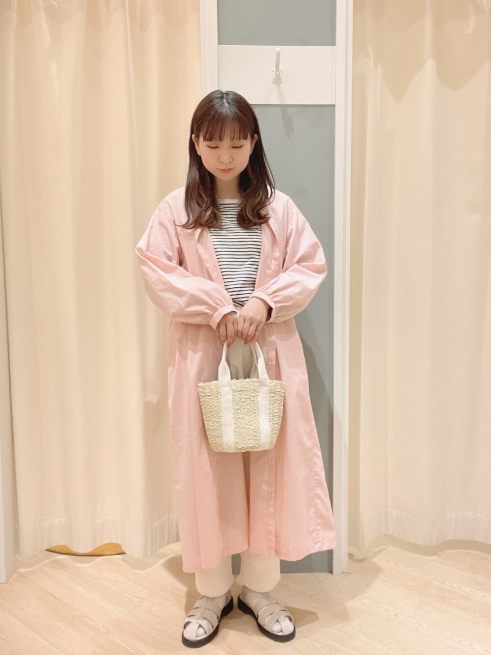 「SM2、サマンサモスモス、Samansa Mos2、ワンピース、ナチュラル、シンプルコーデ、ボーダー、ボーダーカットソー、シャツワンピ、パンツスタイル、グルカサンダル、春コーデ、春」｜「Samansa Mos2の厚底グルカサンダル（サンダル、ホワイト系）」を使った、𝙼 𝙸 𝚈 𝚄さん（レディース・158cm）の春コーディネートの1枚目の写真