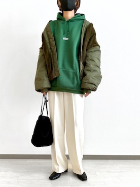 「kutir（クティール）のアイテム（MA-1）」を使った、sayaさん（レディース・170cm）の冬コーディネート