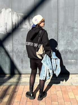 「アイテム（パーカー）」を使った、M★★★さん（レディース・156cm）の秋コーディネート