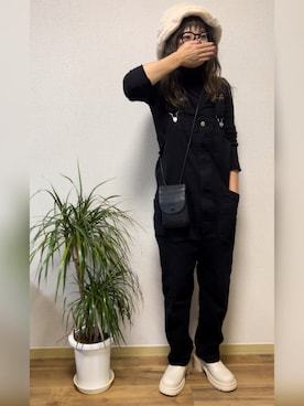 「CANAL JEAN（キャナルジーン）のアイテム（サロペット/オーバーオール）」を使った、M★★★さん（レディース・156cm）の秋コーディネート