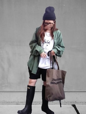 「ロゴトート」｜「アイテム（その他）」を使った、M★★★さん（レディース・156cm）の秋コーディネート