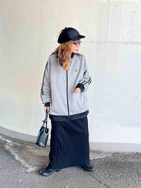 「アイテム（ジャージ）」を使った、M★★★さん（レディース・156cm）の冬コーディネート