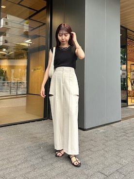 「スリットパンツ」｜「アイテム（その他）」を使った、mana_lemageさん（レディース・161cm）の夏コーディネート