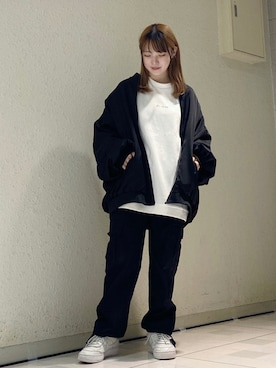 「JUNRED（ジュンレッド）のアイテム（MA-1）」を使った、NATSUさん（レディース・155cm）の秋コーディネート