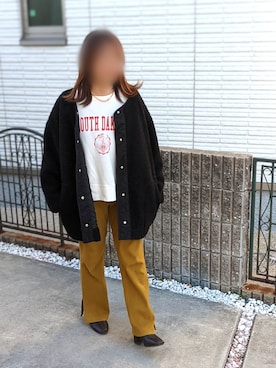 「マスタード」｜「アイテム（スウェット）」を使った、ｒｉｉさん（レディース・151cm）の冬コーディネート