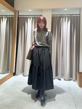 「URBANRESEARCH」｜「アイテム（スウェット）」を使った、薫子さん（レディース・158cm）の秋コーディネート