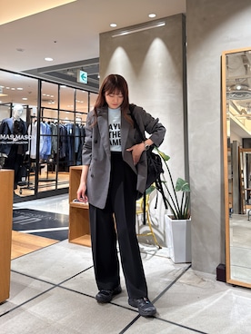 「URBAN RESEARCH（アーバンリサーチ）のアイテム（バックパック/リュック）」を使った、薫子さん（レディース・157cm）の秋コーディネート