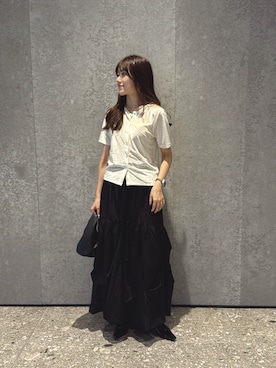 「SENSE OF PLACE by URBAN RESEARCH（センスオブプレイスバイアーバンリサーチ）のアイテム（カーディガン/ボレロ）」を使った、薫子さん（レディース・157cm）の秋コーディネート
