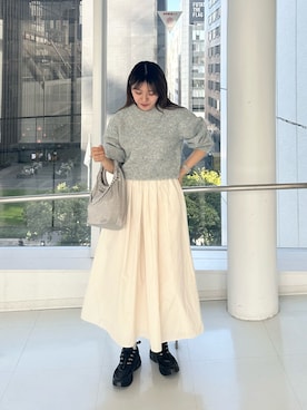 「AMOMENTO（アモーメント）のアイテム」を使った、薫子さん（レディース・158cm）の秋コーディネート