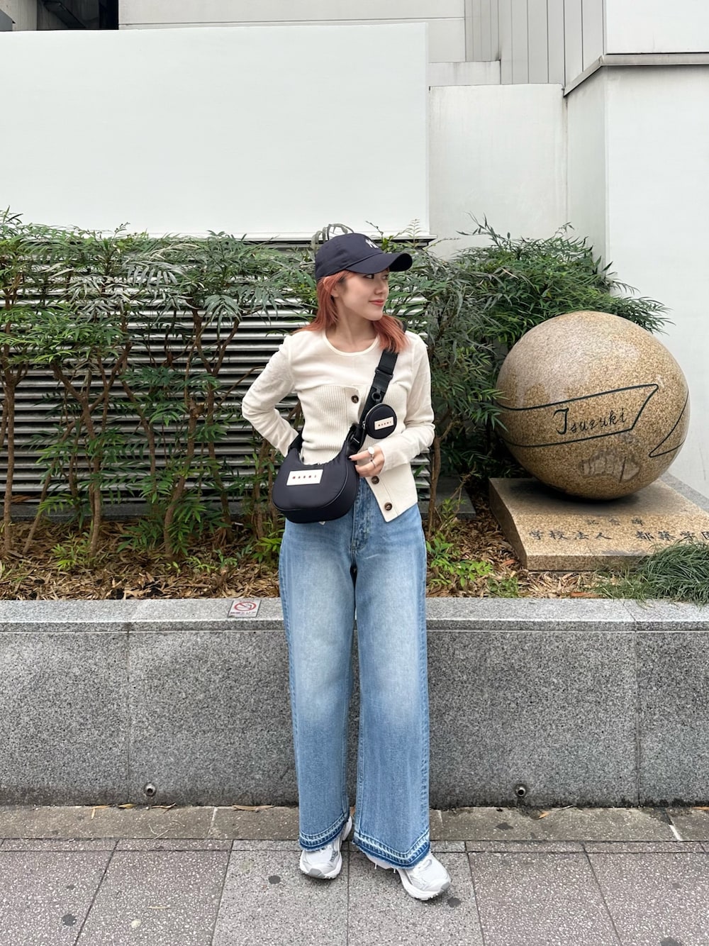MARNIのショルダーバッグを使った人気ファッション
