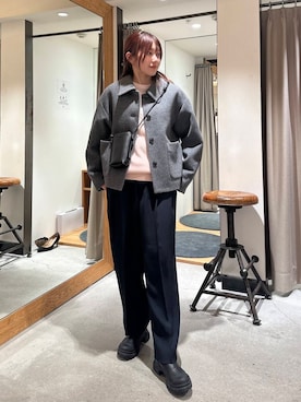 「冬の差し色コーデ」｜「アイテム（ジャケット/アウター）」を使った、薫子さん（レディース・157cm）の冬コーディネート