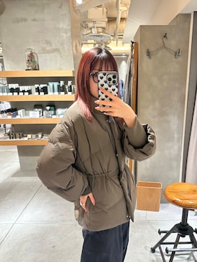 「URBAN RESEARCH（アーバンリサーチ）のアイテム（ダウンジャケット/コート）」を使った、薫子さん（レディース・157cm）の冬コーディネート