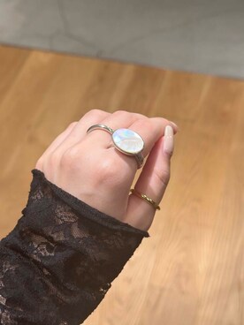 「LAPUIS（ラピュイ）のアイテム（リング）」を使った、薫子さん（レディース・157cm）の秋コーディネート