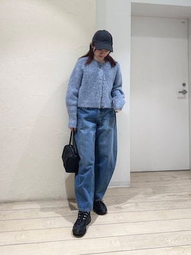 「冬の差し色コーデ」｜「アイテム（キャップ）」を使った、薫子さん（レディース・157cm）の冬コーディネート