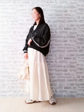 「ラメスカート」｜「アイテム（ブルゾン）」を使った、rinrisoraさん（レディース・152cm）の春コーディネート
