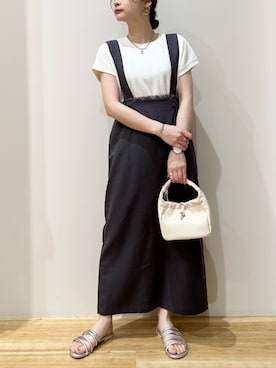 「みんなの白Tフェス」｜「アイテム（ジャンパースカート）」を使った、yamaさん（レディース・155cm）の夏コーディネート