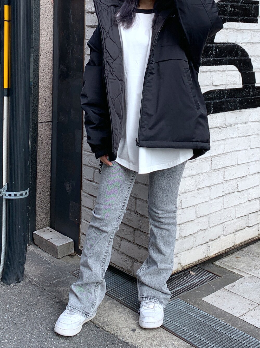 「秋服、お出かけコーデ、今日のコーデ、パンツコーデ、初秋コーデ、大人女子、低身長、ゆるコーデ、#秋コーデ、冬コーデ、x-girl、x-girl_ootd、ootd、スニーカー、ビッグシルエット」｜「X-girlのREVERSIBLE QUILTED JACKET（ナイロンジャケット、ブラック系）」を使った、ふうかさん（レディース・150cm）の秋コーディネートの1枚目の写真