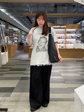 「russet（ラシット）の【通勤バッグ】レザーホーボーバッグ L（ショルダーバッグ、ブラック系）」を使った、ayakaさん（レディース・157cm）の夏コーディネート