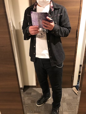 「EDWIN（エドウィン）のアイテム（シューズ）」を使った、しゅんすけさん（メンズ・171cm）の秋コーディネート