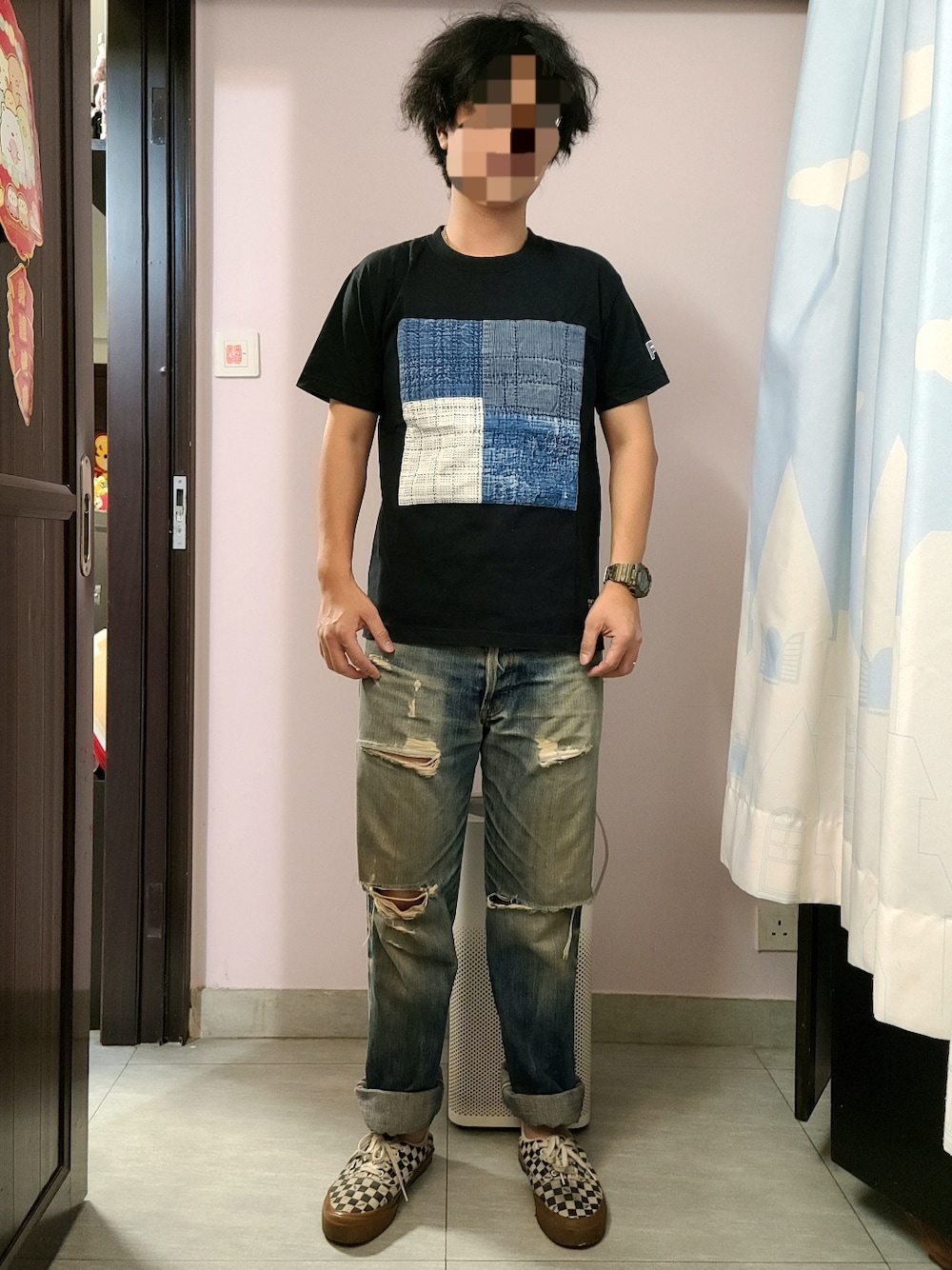 「Tシャツ、fdmtl、vintage、古着、古着MIX、デニム、VANS、VANS VAULT、夏だ！Tシャツ着よう！、休日コーデ、スニーカー、30代、170cm」｜「VINTAGEのアイテム（デニムパンツ、ブルー系）」を使った、setaroさん（メンズ・172cm）の夏コーディネートの1枚目の写真