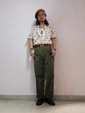 「VINTAGE（ヴィンテージ）の70s Us army og107（チノパンツ、グリーン系）」を使った、setaroさん（メンズ・172cm）の春コーディネート