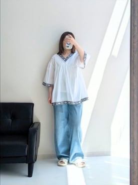 「nissen（ニッセン）のエスニック風Ｖ開き刺しゅう使いブラウス　［Soiunique］（シャツ/ブラウス、ホワイト系）」を使った、cooさん（レディース・155cm）の春コーディネート