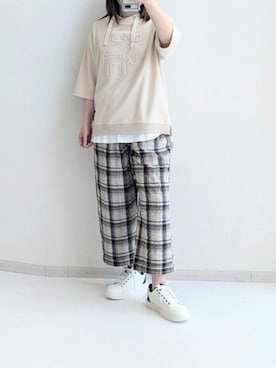 「レギュラー」｜「アイテム（スウェット）」を使った、cooさん（レディース・155cm）の春コーディネート