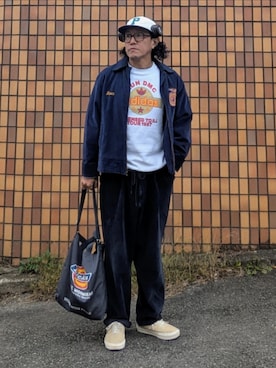 「アイテム（スリッポン）」を使った、Unicoichiさん（メンズ・165cm）の秋コーディネート