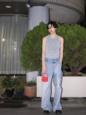 DIESELのタンクトップ（ブルー系）を使った人気ファッション