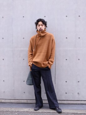 ニット セーターを使った 黒パンツ のメンズ人気ファッションコーディネート Wear