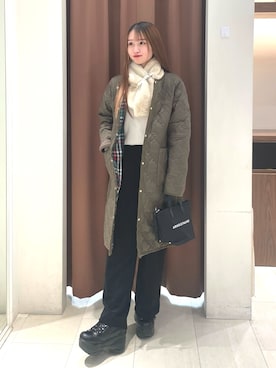 「アイテム（ネックウォーマー/スヌード）」を使った、アーノルドパーマー@川口前川店さん（レディース・155cm）の冬コーディネート