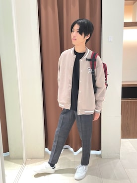 「アイテム（スタジャン）」を使った、アーノルドパーマー@川口前川店さん（メンズ・174cm）の秋コーディネート