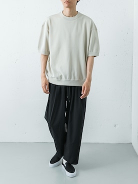 「URBAN RESEARCH（アーバンリサーチ）のVANS　LX SLIP-ON REISSUE 98（スニーカー、ブラック系）」を使った、カワバタさん（メンズ・185cm）の春コーディネート