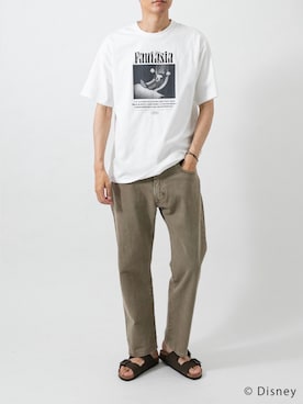 「URBAN RESEARCH（アーバンリサーチ）のLEVI’S　EXCLUSIVE 555 RELAXED STRAGHT（デニムパンツ、ベージュ系）」を使った、カワバタさん（メンズ・185cm）の夏コーディネート