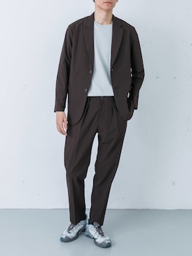 「URBAN RESEARCH（アーバンリサーチ）の『26-30サイズ』SALOMON　EXCLUSIVE XT-WHISPER（スニーカー、シルバー系）」を使った、カワバタさん（メンズ・185cm）の春コーディネート