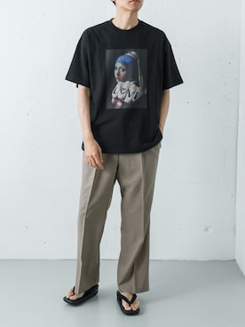 「URBAN RESEARCH（アーバンリサーチ）のGIRL WITH A LOVE T-SHIRTS（Tシャツ/カットソー、ブラック系）」を使った、カワバタさん（メンズ・185cm）の春コーディネート