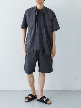 「URBAN RESEARCH（アーバンリサーチ）の『撥水/接触冷感』『UR TECH MoLight』PACKABLE T-SHIRTS（Tシャツ/カットソー、グレー系）」を使った、カワバタさん（メンズ・185cm）の夏コーディネート
